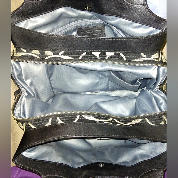 ★BEAUTIFUL!!★EUC COACH "Lexi" Large Signature Sateen 3 Section Interior Satchel - Picture 11 of 16